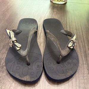 GBG Los Angeles Blue Sandals with Bow Accents